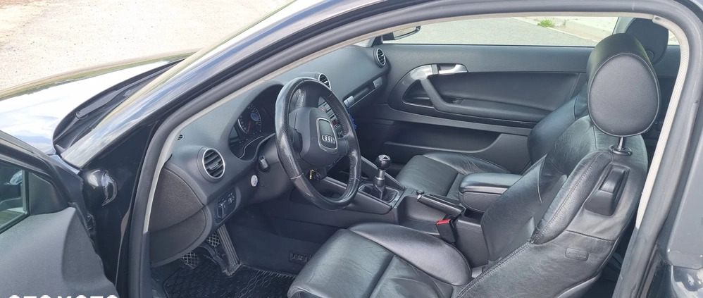 Audi A3 cena 15129 przebieg: 212000, rok produkcji 2005 z Dzierżoniów małe 121